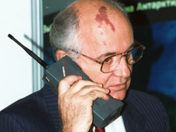 Cuando el liderazgo no alcanza: transformación estructural y modelos de negocio en la economía&nbsp;digital